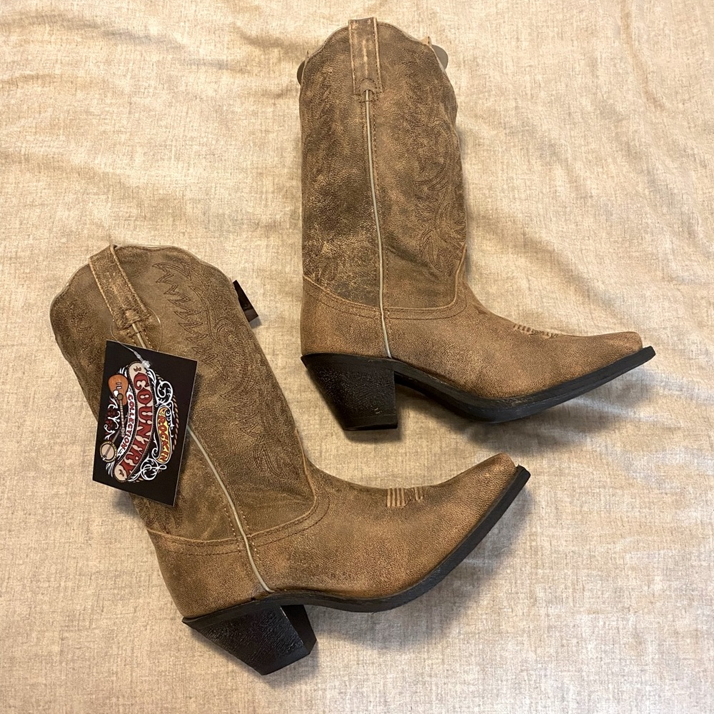 Brown Cowgirl Boots - Size 9